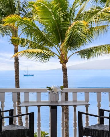Homes Worth the Drive (or Flight)