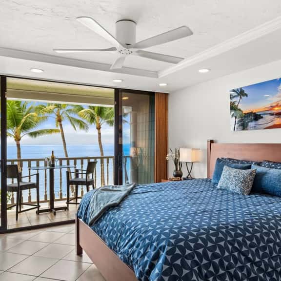 Aloha Oceanfront Retreat 327 - Image 1