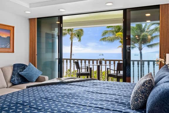 Aloha Oceanfront Retreat 327