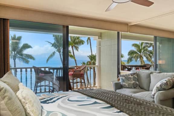 Lahaina Shores Beachfront Haven – Unit 433
